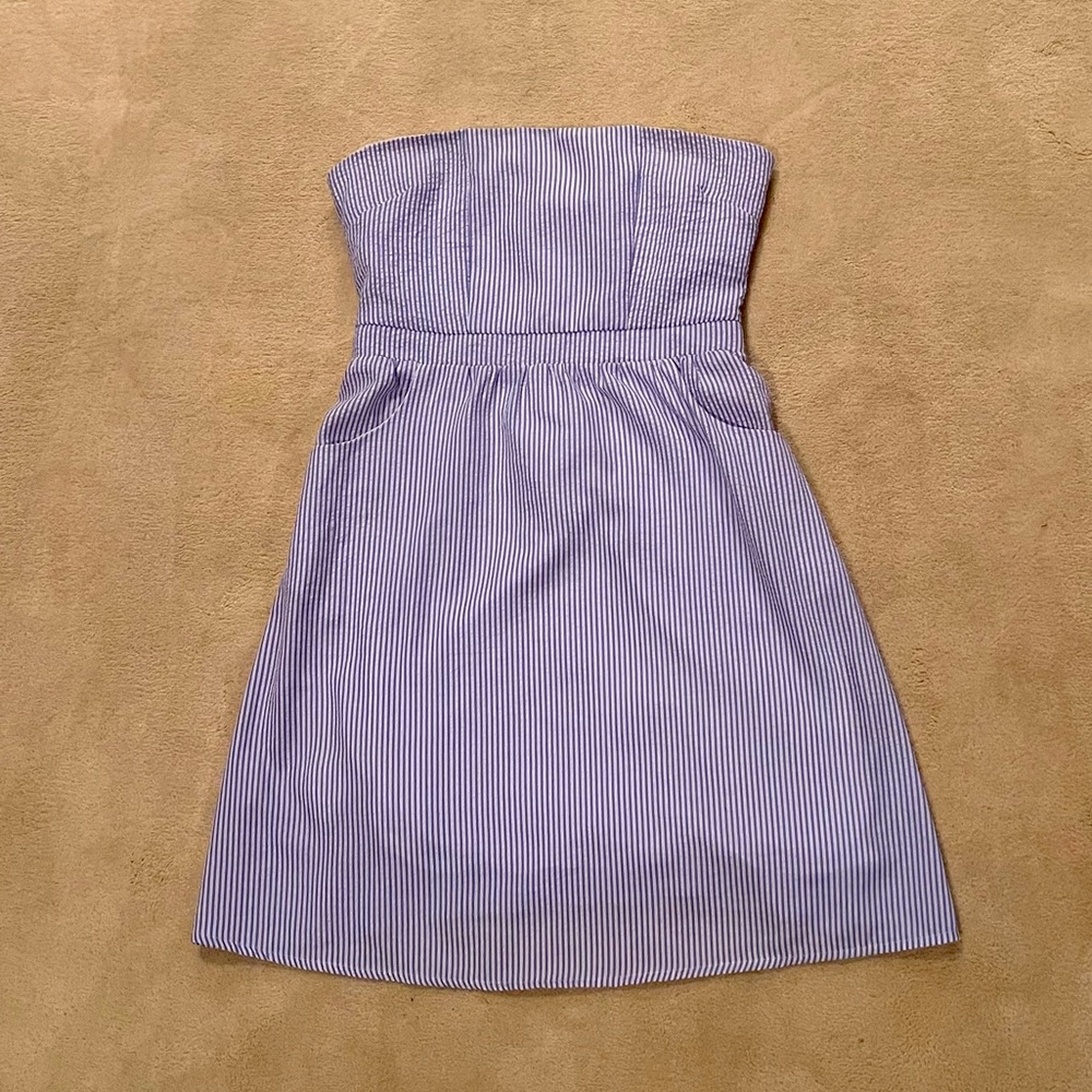 Francesca’s Strapless sear-sucker Mini Dress